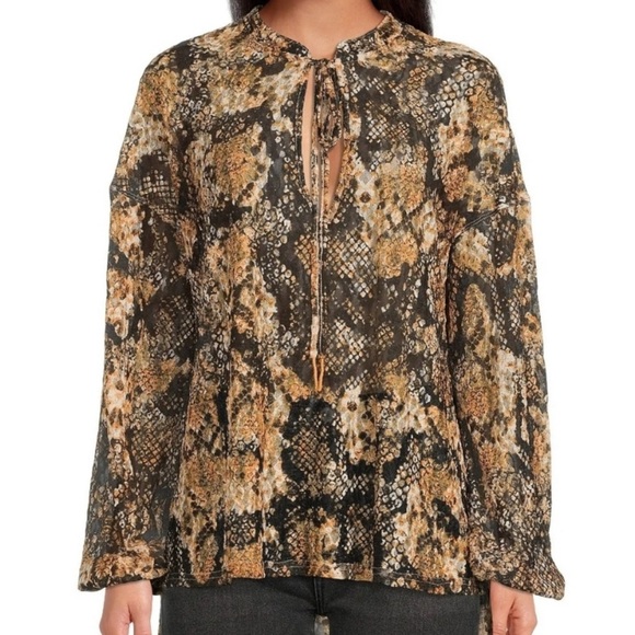 Free People Out For The Night Top - Picture 1 of 7